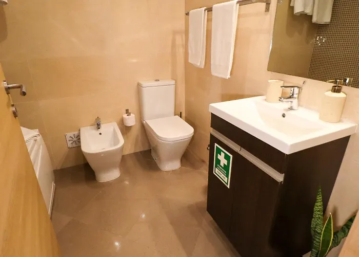 A 50 Metros Do Santuario De * ファティマ